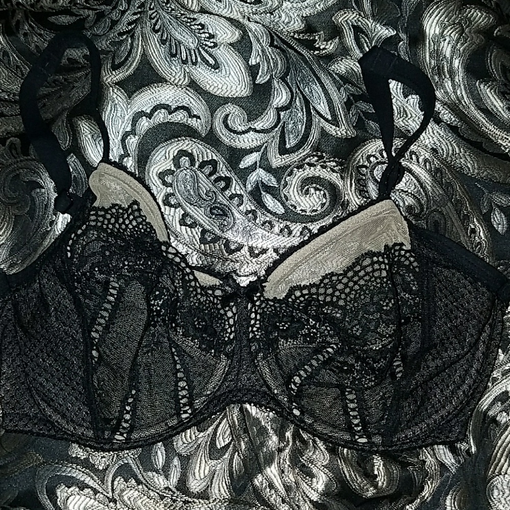 Wacoal style 855216 size 32DDD